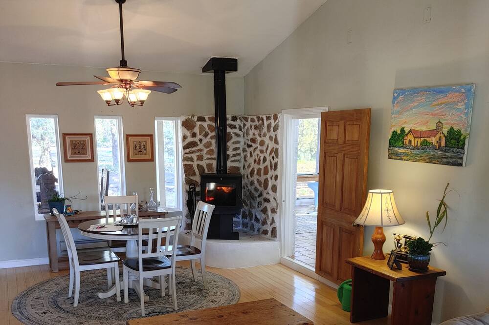 Photo of Bedroom in Pecos