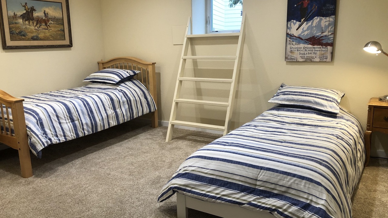 Photo of Bedroom in Highlands Ranch