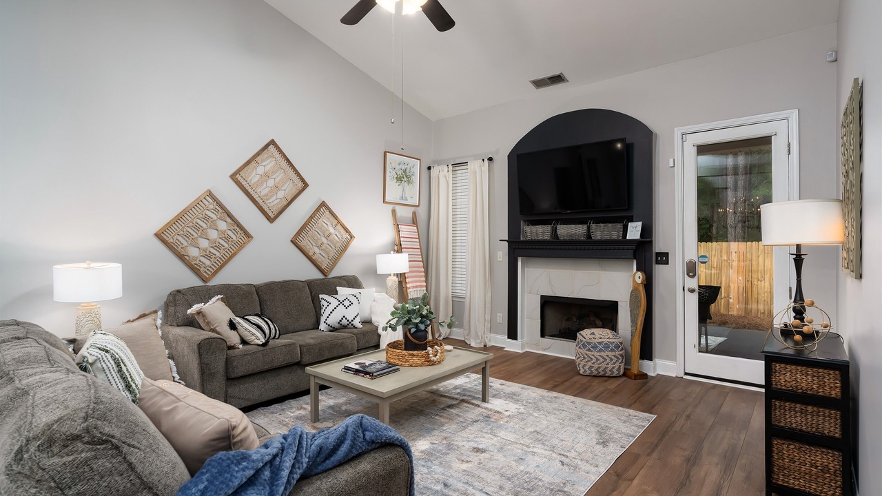 Photo of Livingroom in Alabaster