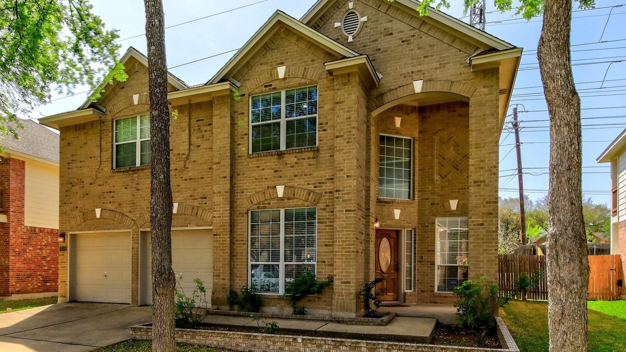 Photo of Outdoor in McNeil