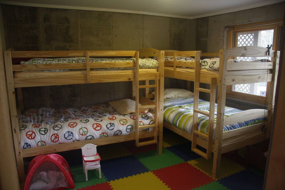 Photo of Bedroom in Mount Tremper