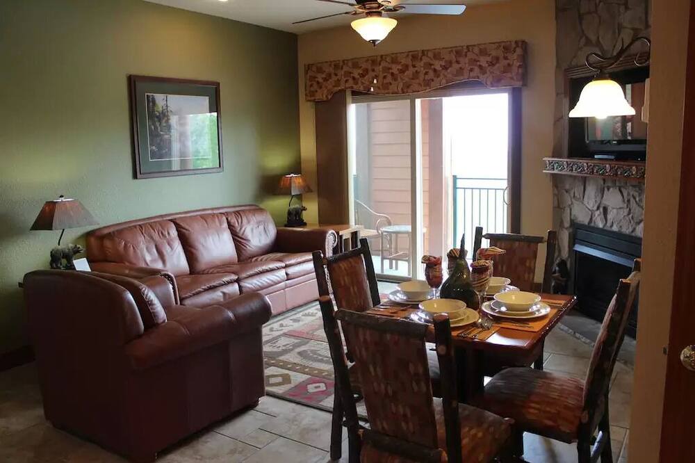 Photo of Livingroom in Gatlinburg