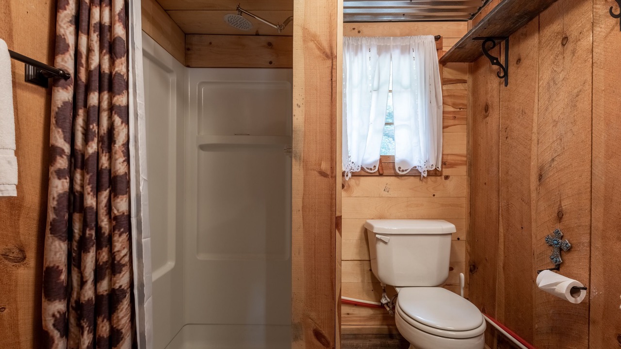 Photo of Bathroom in Ruidoso