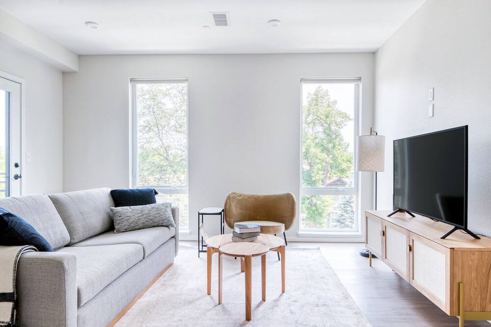 Photo of Livingroom in University Park