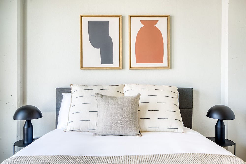 Photo of Bedroom in Ballpark