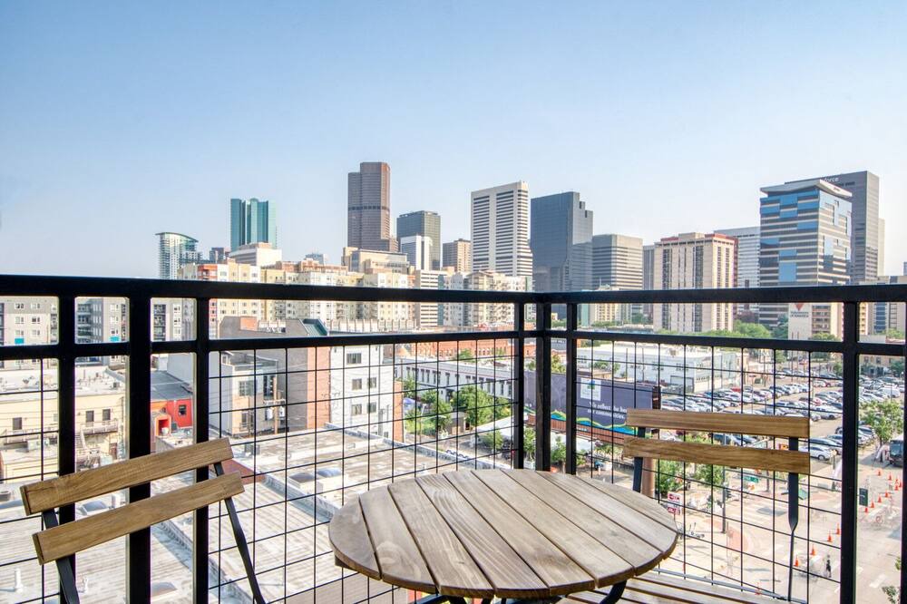 Photo of Patio Balcony in Ballpark