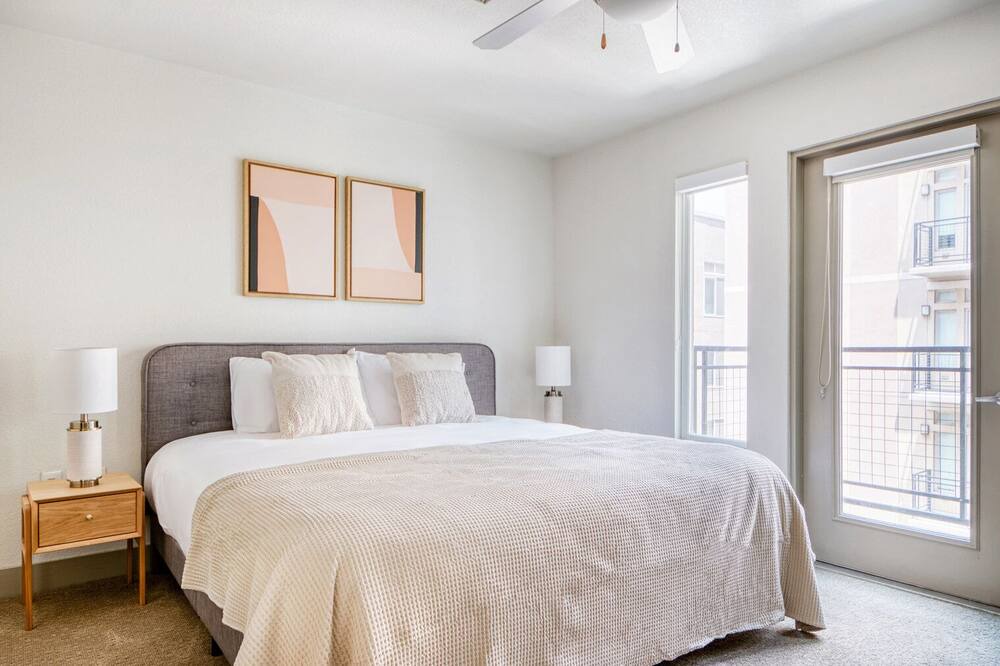 Photo of Bedroom in Ballpark