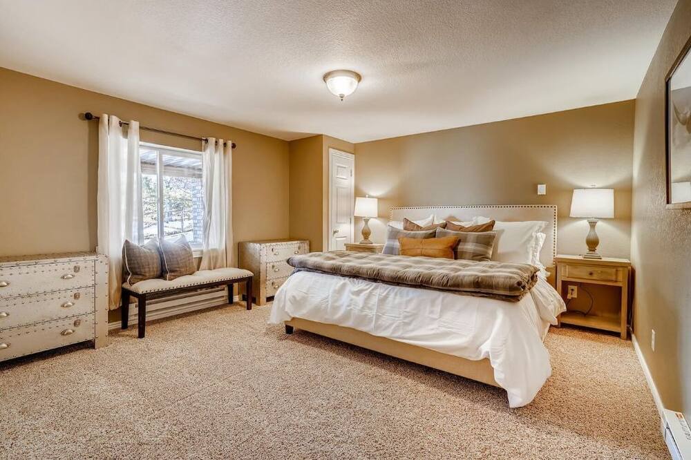 Photo of Bedroom in North Central Westminster