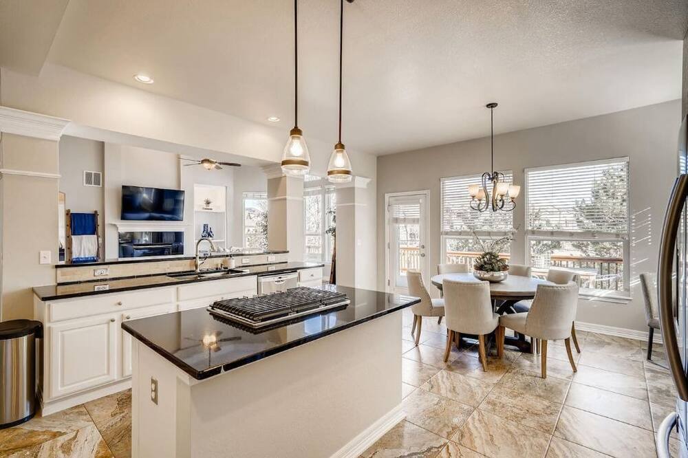 Photo of Kitchen in North Central Westminster