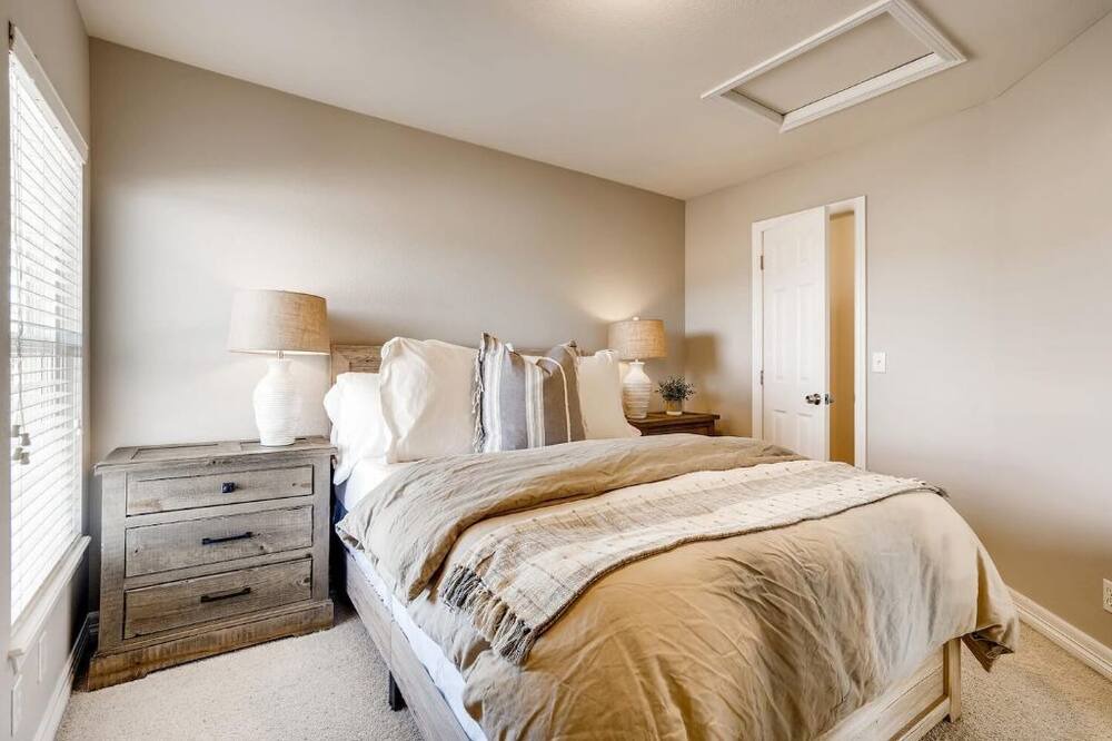 Photo of Bedroom in North Central Westminster