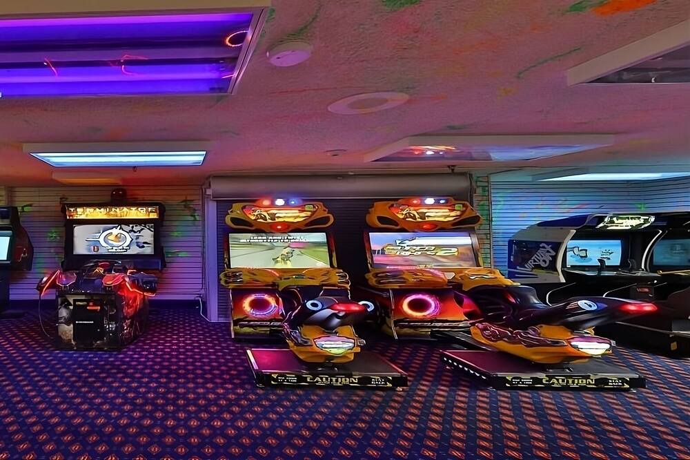 Photo of Others in Laughlin