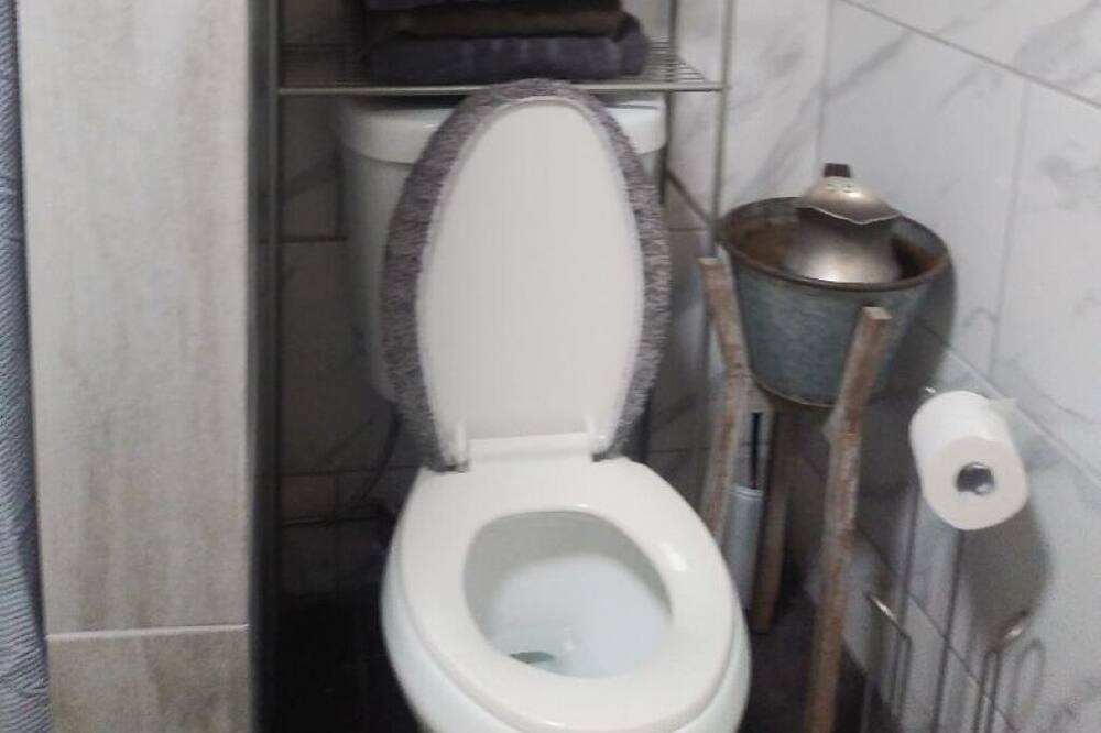 Photo of Bathroom in Treme