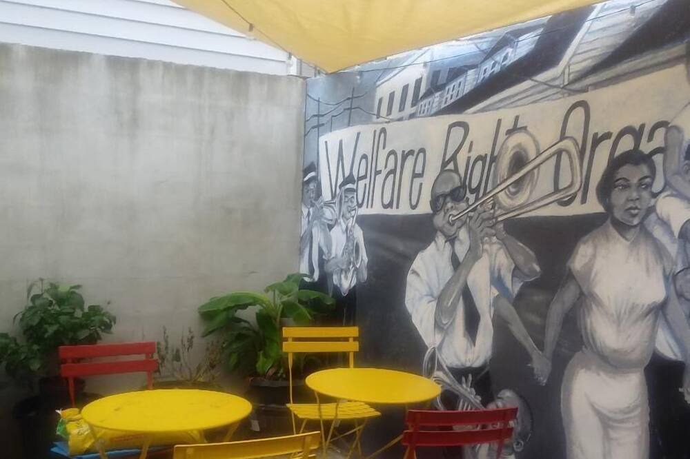 Photo of Others in Treme