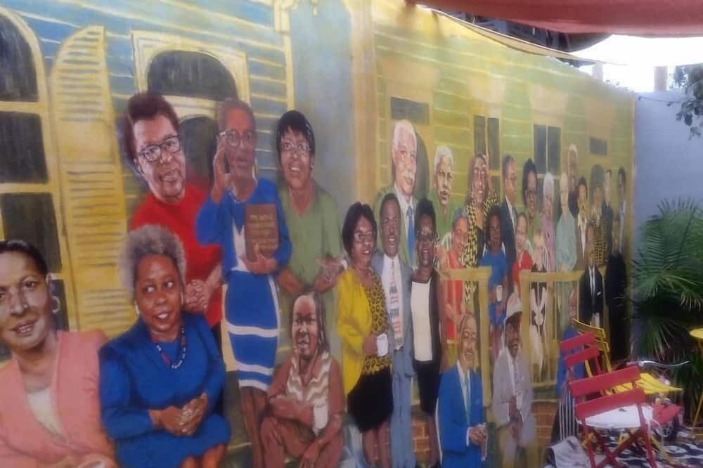 Photo of Others in Treme
