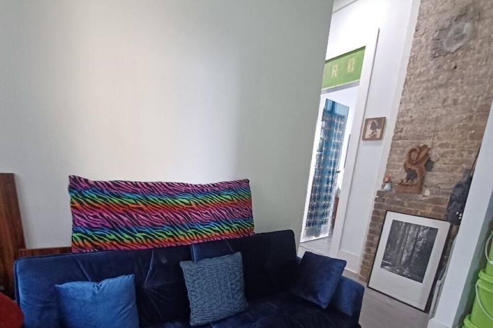 Photo of Livingroom in Treme