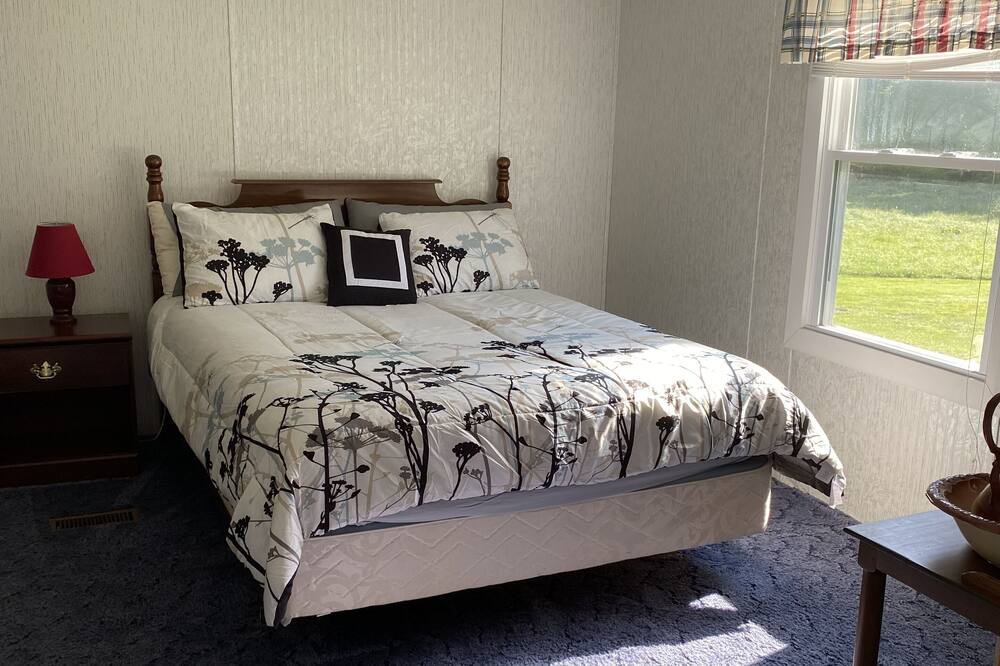 Photo of Bedroom in Harper