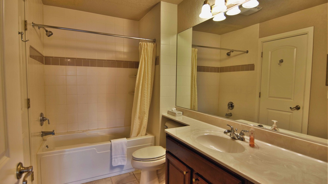 Photo of Bathroom in Birchwood