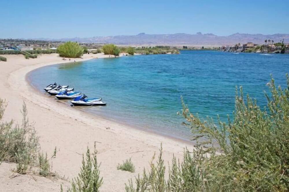 Photo of Others in Laughlin