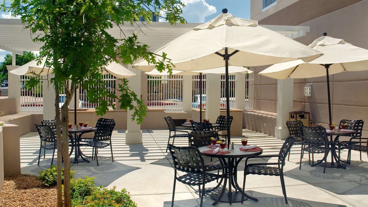 Photo of Outdoor in Uptown