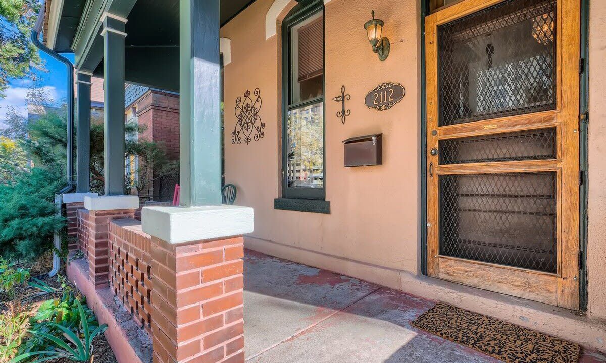 Photo of Outdoor in Five Points
