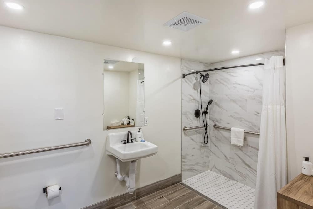 Photo of Bathroom in Beresford Park