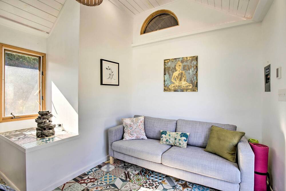 Photo of Bedroom in Idledale