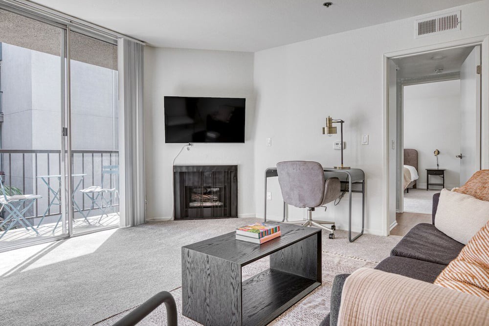 Photo of Livingroom in Los Feliz