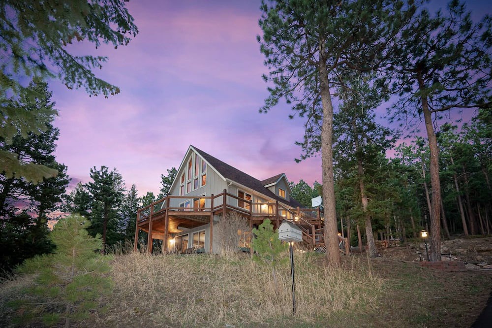 Photo of Outdoor in Evergreen Meadows