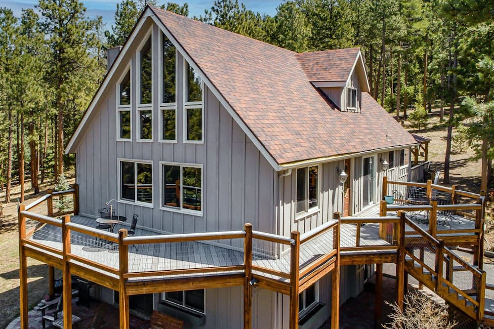 Photo of Outdoor in Evergreen Meadows