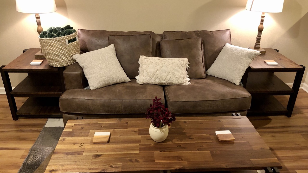 Photo of Livingroom in Glenwood Grove - North Iris