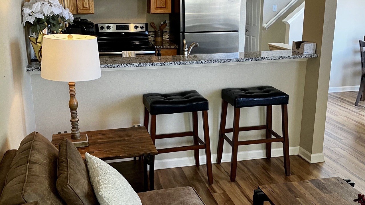 Photo of Livingroom in Glenwood Grove - North Iris