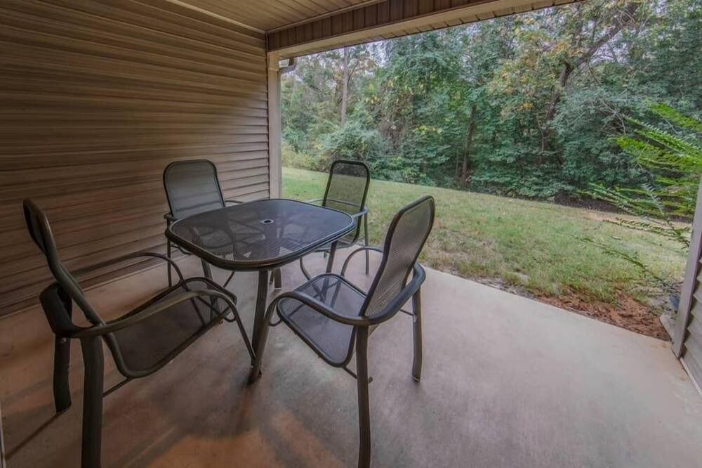 Photo of Patio Balcony in Holly Lake Ranch