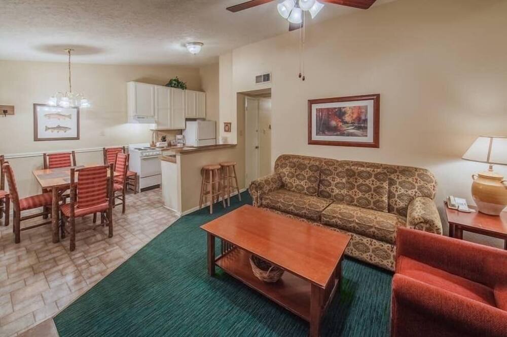 Photo of Livingroom in Holly Lake Ranch