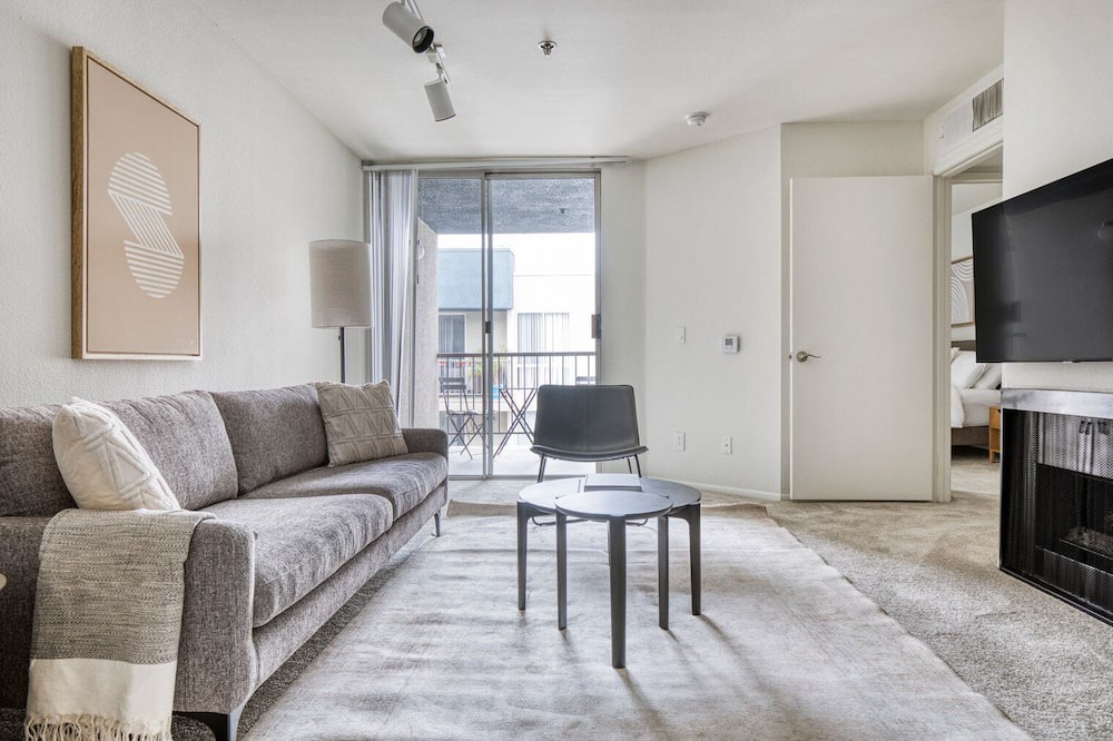 Photo of Livingroom in Los Feliz