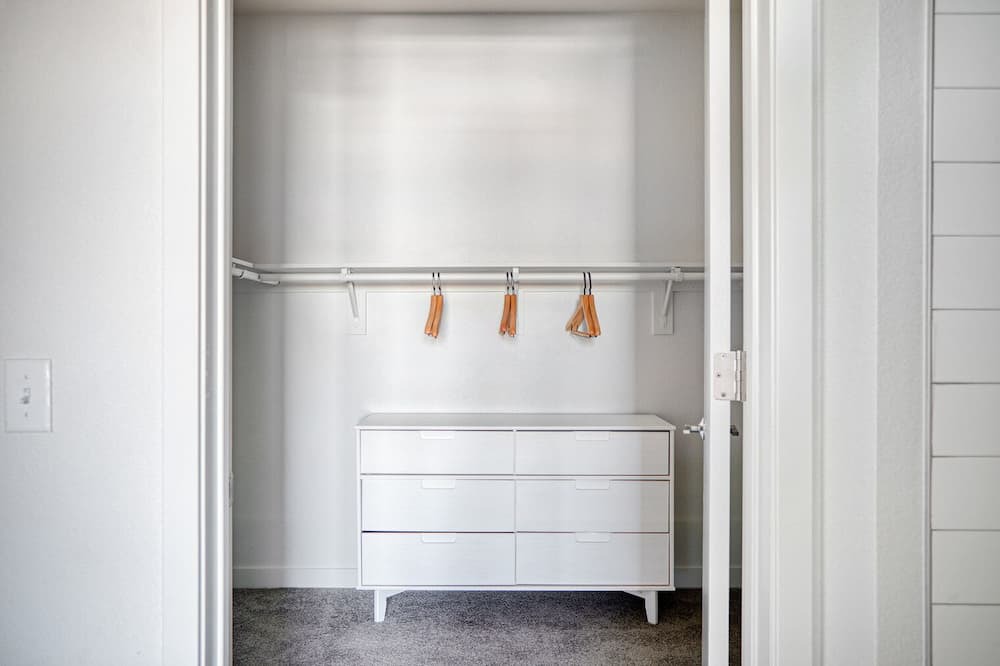 Photo of Bedroom in Five Points