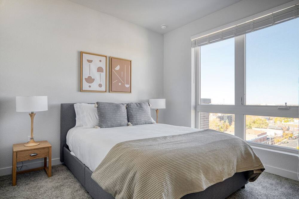 Photo of Bedroom in Five Points