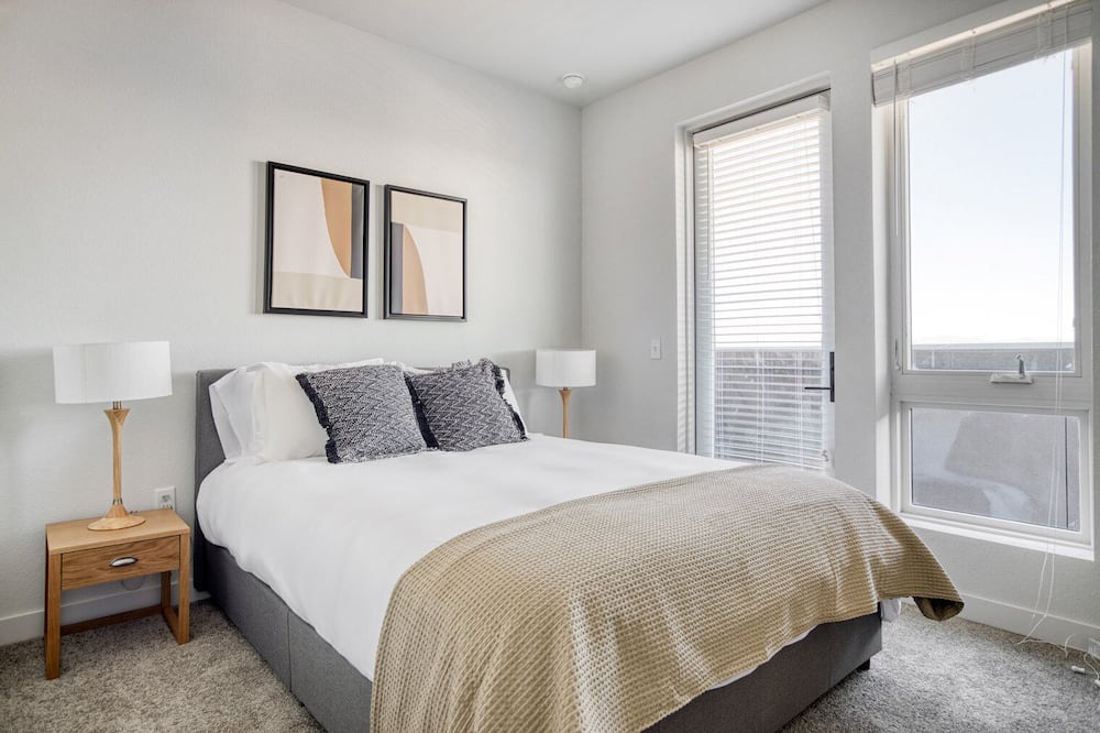 Photo of Bedroom in Five Points