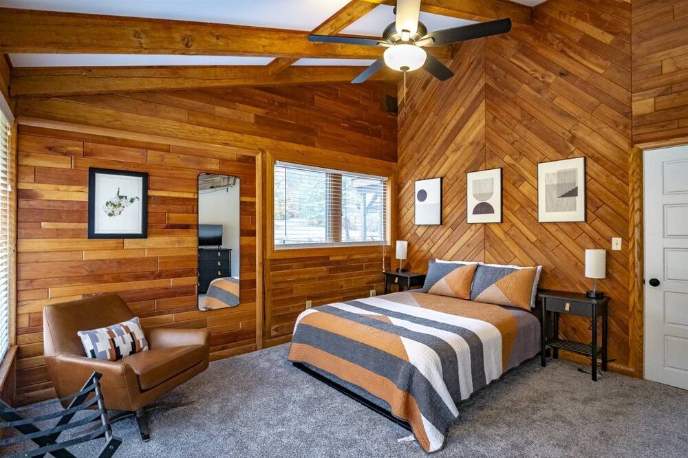 Photo of Bedroom in Northface