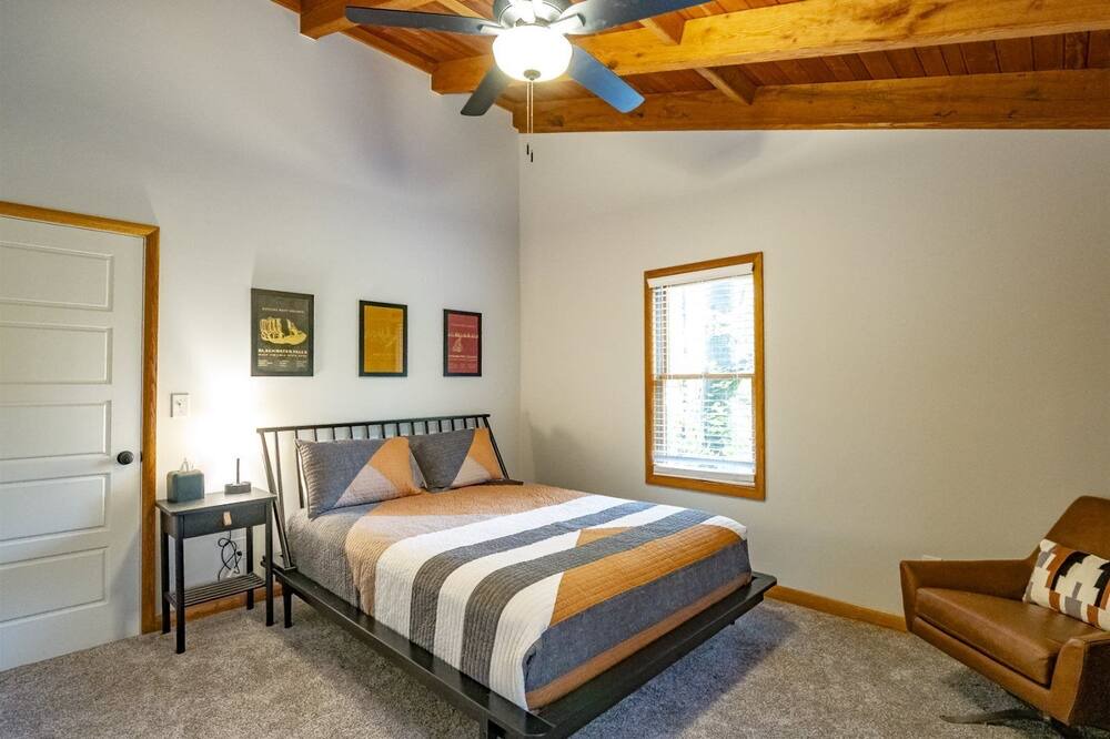 Photo of Bedroom in Northface