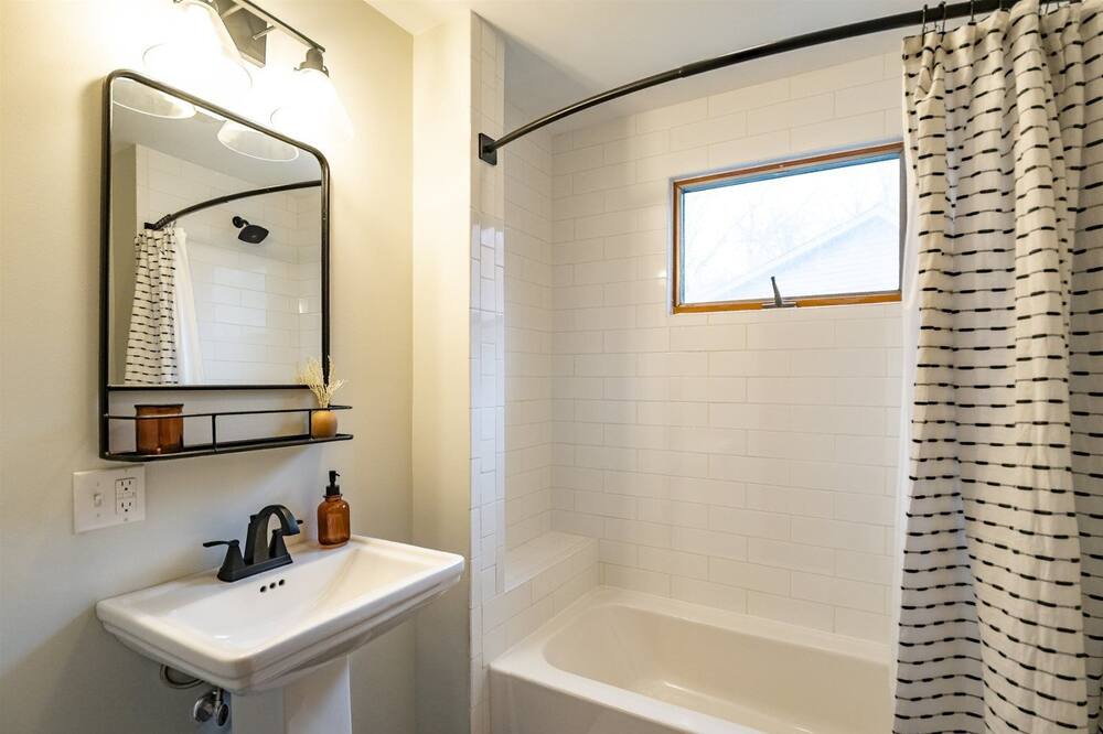 Photo of Bathroom in Northface