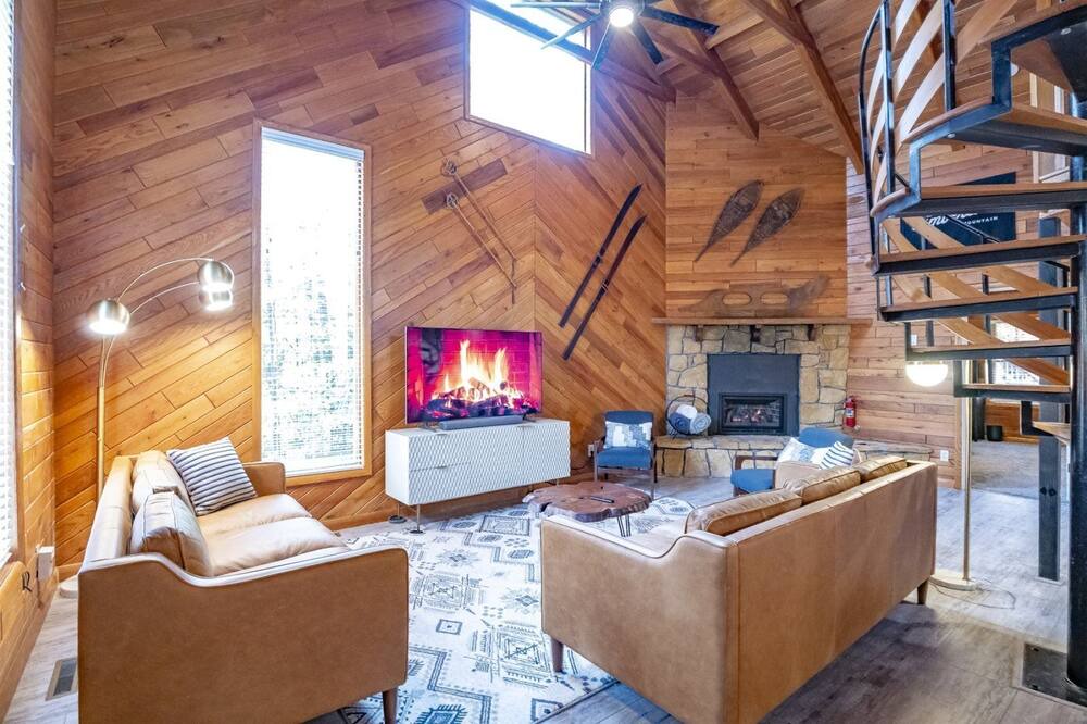 Photo of Livingroom in Northface