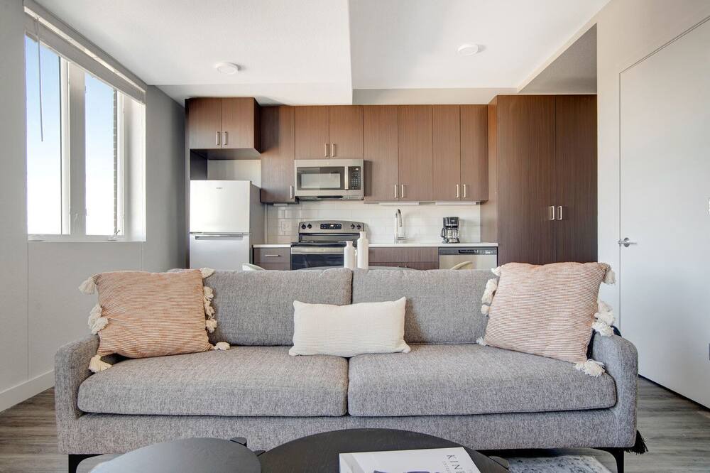 Photo of Livingroom in Five Points