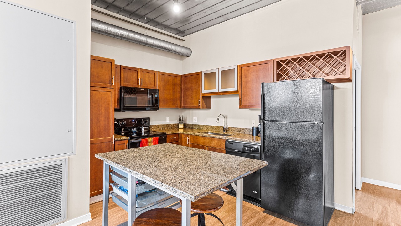 Photo of Kitchen in Old West Side