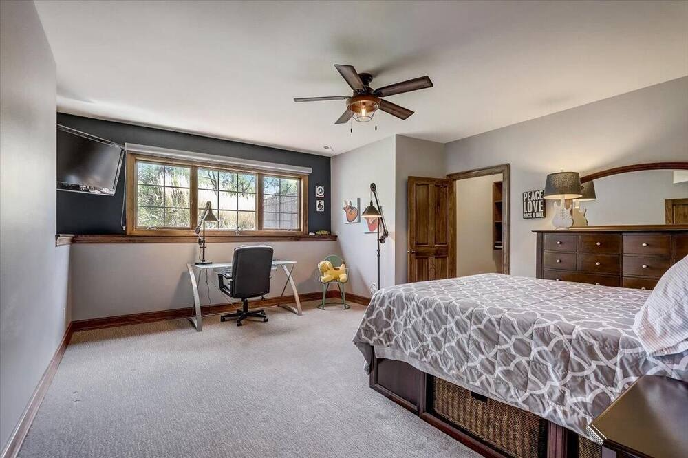 Photo of Bedroom in Summit