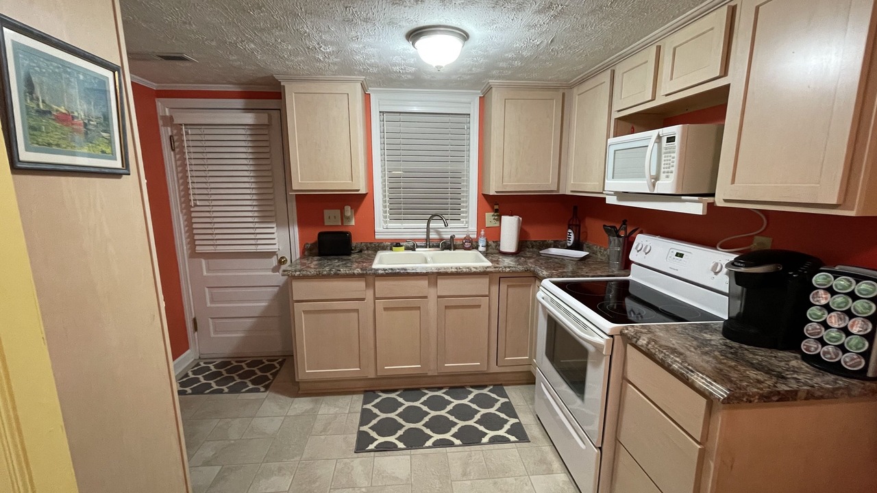 Photo of Kitchen in Buckeye Lake