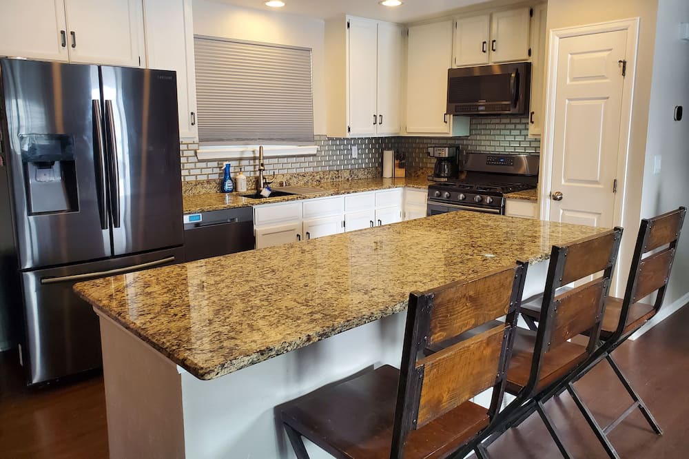 Photo of Kitchen in Ken Caryl