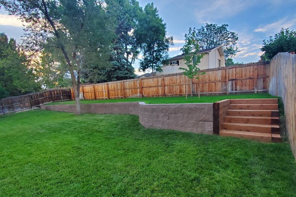 Photo of Outdoor in Ken Caryl