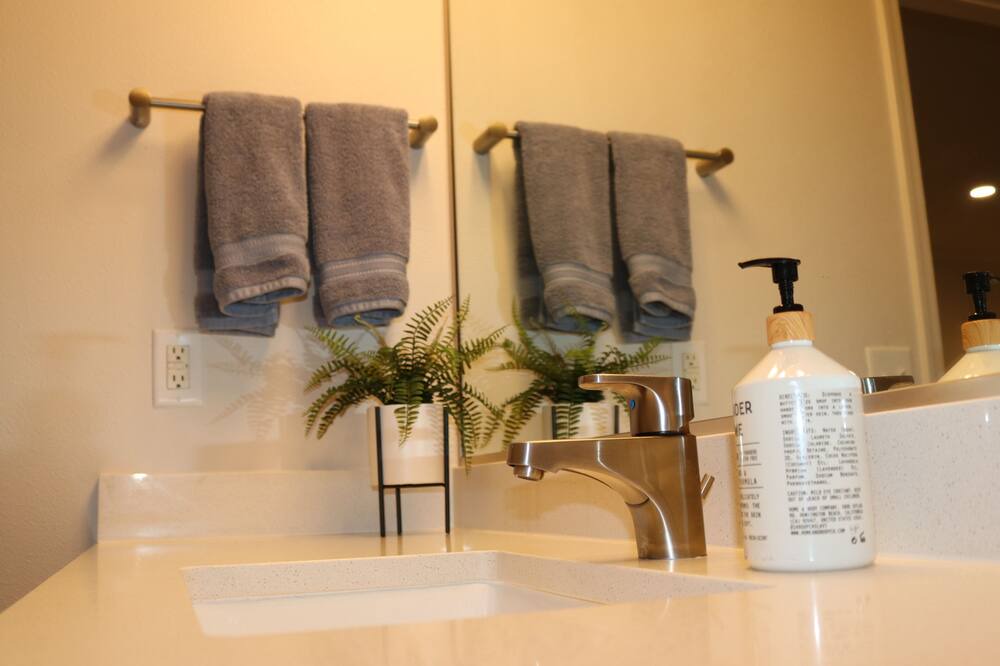Photo of Bathroom in Southmoor Park