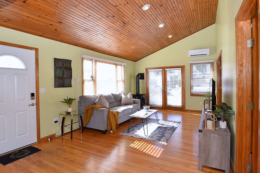 Photo of Livingroom in Pawtucket