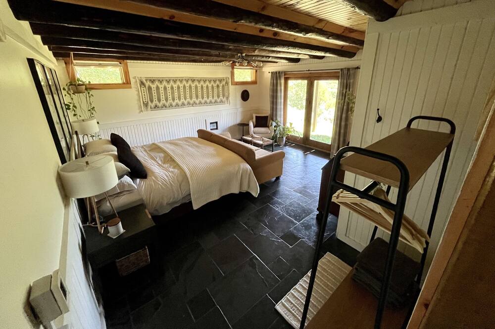 Photo of Bedroom in Wardensville